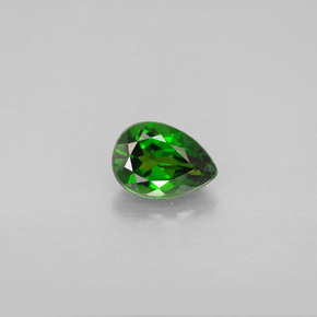 Diopsido de cromo verde natural de 0,88 ct, en forma de pera, VVS