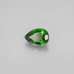 Diopsido de cromo verde natural de 0,88 ct, en forma de pera, VVS