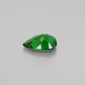 Diopsido de cromo verde natural de 0,60 ct, en forma de pera, VVS