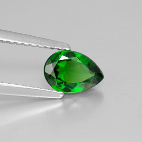 Diopsido de cromo verde natural de 0,66 ct, en forma de pera, VS