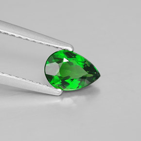 diópsido de cromo Verde natural de 0.55 ct, En forma de pera, VVS-VS