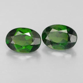 Gemas de diopsido de cromo verde natural de  ct, corte óvalo, VS-SI