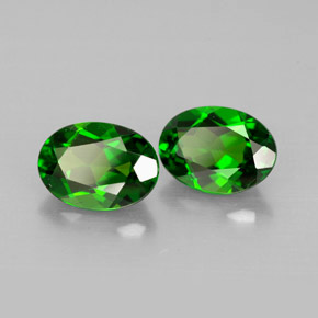 Gemas de diopsido de cromo verde natural de  ct, corte óvalo, VVS
