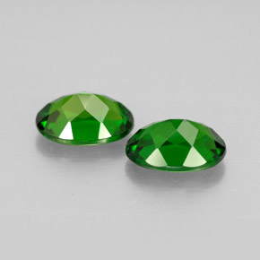 Gemas de diopsido de cromo verde natural de  ct, corte óvalo, VVS-VS