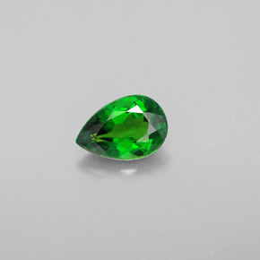 Diopsido de cromo verde natural de 0,63 ct, en forma de pera, VVS