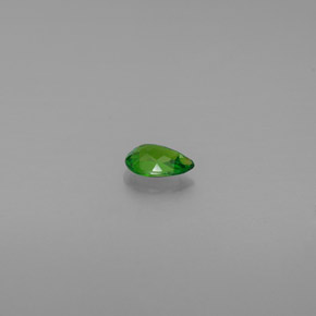 Diopsido de cromo verde natural de 0,53 ct, en forma de pera, VVS-VS
