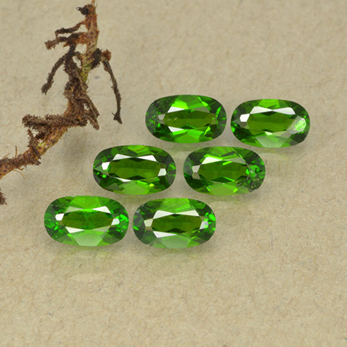 Gemas de diopsido de cromo verde natural de 1,50 ct, corte óvalo, VS-SI