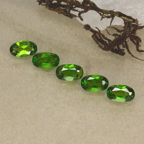Gemas de diopsido de cromo verde natural de 1,18 ct, corte óvalo, VS