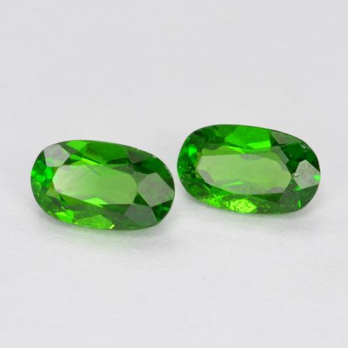 Gemas de diópsido de cromo Verde claro natural de 0.47 ct, Corte Óvalo, VS-SI