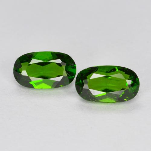 Gemas de diópsido de cromo Verde oscuro medio natural de 0.51 ct, Corte Óvalo, VS-SI
