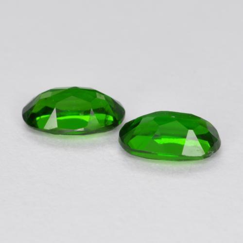 Gemas de diopsido de cromo verde natural de 0,49 ct, corte óvalo, VS