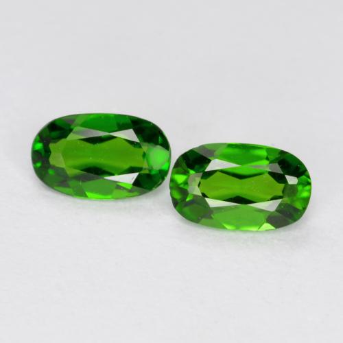 Gemas de diópsido de cromo Verde oscuro medio natural de 0.41 ct, Corte Óvalo, VS