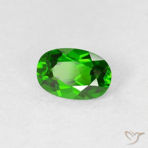diópsido de cromo Verde medio natural de 0.53 ct, Ovalada, VS