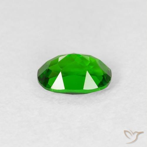 diópsido de cromo Verde medio natural de 0.53 ct, Ovalada, VS