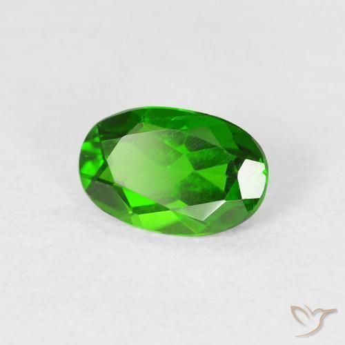 diópsido de cromo Verde oscuro natural de 0.72 ct, Ovalada, VVS-VS