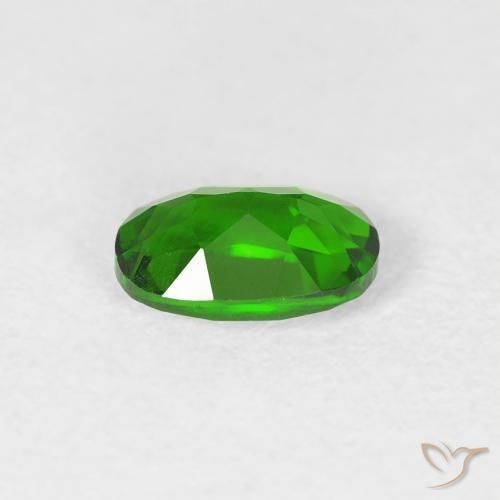 diópsido de cromo Verde bosque claro natural de 0.54 ct, Ovalada, VVS-VS
