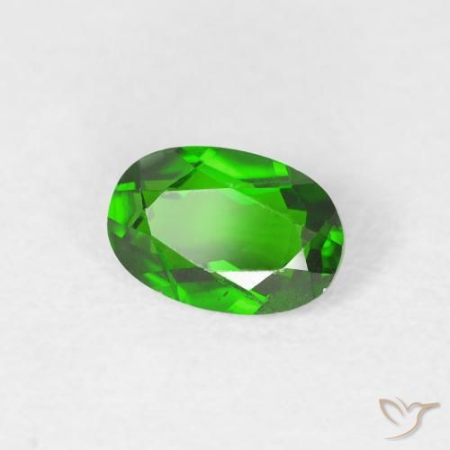 diópsido de cromo Verde bosque claro natural de 0.51 ct, Ovalada, VVS-VS