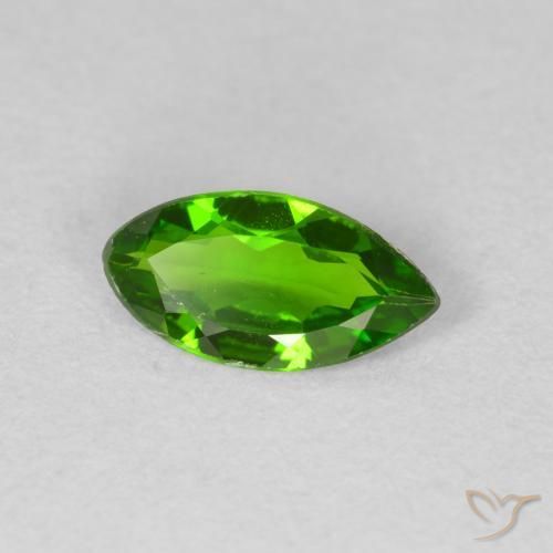 diópsido de cromo Medium Dark-Green natural de 0.74 ct, Marquesa, VS