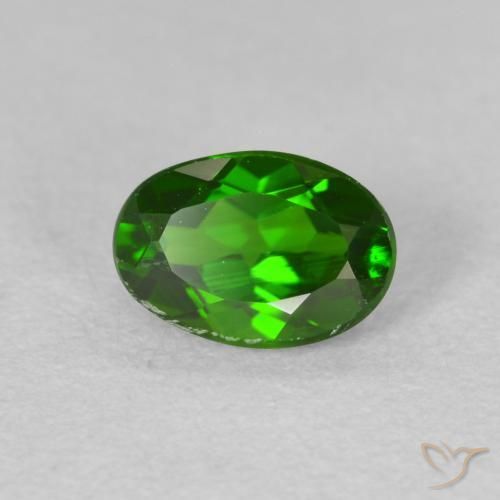 diópsido de cromo Medium Dark-Green natural de 0.85 ct, Ovalada, VS