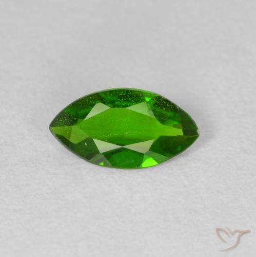 0.61ct Natural Medium Dark-Green Diópsido de cromo, Marquesa, VS