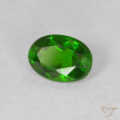 diópsido de cromo Verde bosque claro natural de 0.81 ct, Ovalada, VS