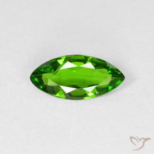 0.73ct Natural Medium Dark-Green Diópsido de cromo, Marquesa, VS