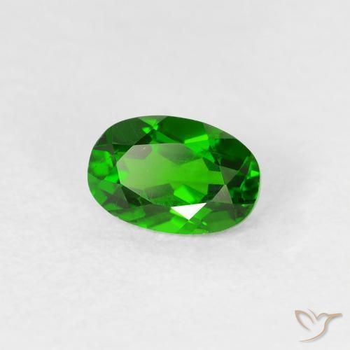 diópsido de cromo Verde bosque claro natural de 0.59 ct, Ovalada, VS