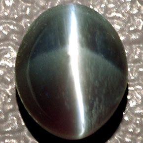 Chrysoberyl cat's eye verde natural de 1,43 ct, corte óvalo, translúcido