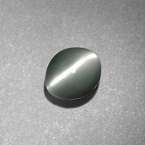 Crisoberilo Ojo de Gato Verde natural de 0.88 ct, Corte Óvalo, Opaco