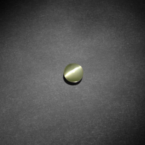 Chrysoberyl cat's eye verde natural de 0,66 ct, transparente, transparente / translúcido