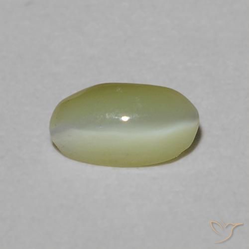 0.31ct Natural Verde amarillento Crisoberilo Ojo de Gato, Ovalada, Translúcido
