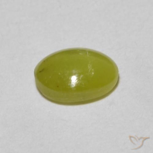 Crisoberilo Ojo de Gato Amarillo medio natural de 0.51 ct, Ovalada, Translúcido