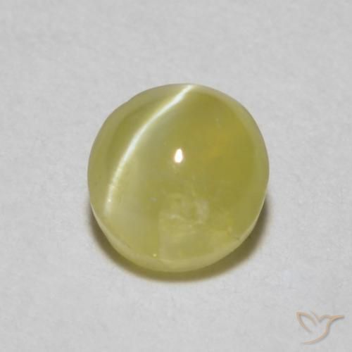 Crisoberilo Ojo de Gato Amarillo-dorado claro natural de 0.34 ct, Ovalada, Translúcido