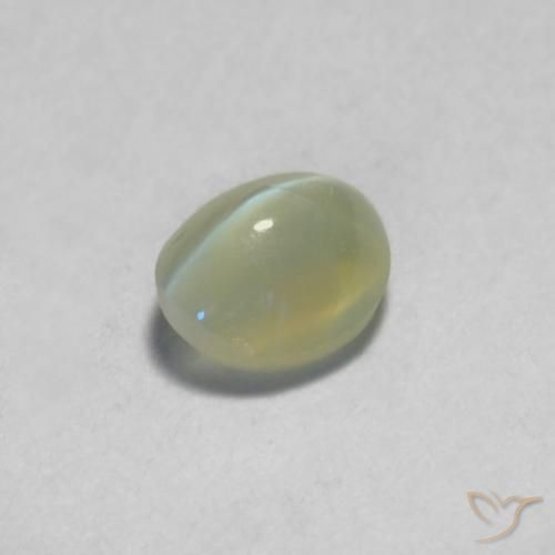 Crisoberilo Ojo de Gato Verde medio natural de 0.36 ct, Ovalada, Translúcido