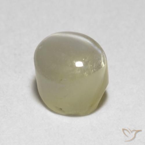 Crisoberilo Ojo de Gato Amarillo claro natural de 0.70 ct, Ovalada, Translúcido