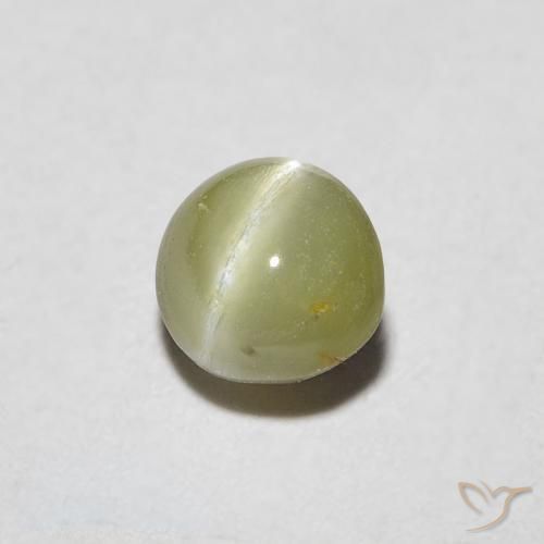 Crisoberilo Ojo de Gato Verde bosque cálido natural de 0.48 ct, Ovalada, Translúcido