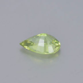 Crisoberilo Verde lima claro natural de 0.83 ct, En forma de pera, VVS