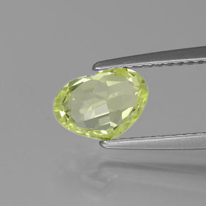 Crisoberilo Verde dorado natural de 1.35 ct, Forma de corazón, VVS