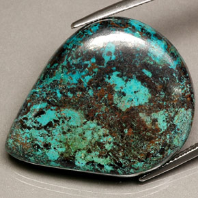 Crisocola multicolor natural de 43,81 ct, en forma de pera, opaco
