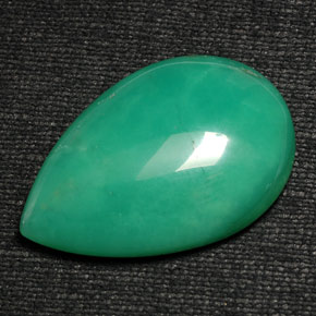 Crisoprasa verde natural de 50,20 ct, en forma de pera, opaco