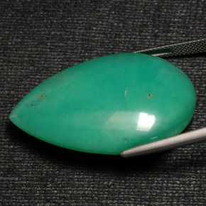 Crisoprasa verde natural de 50,20 ct, en forma de pera, opaco