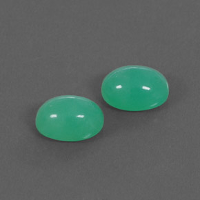 Gemas de crisoprasa verde natural de  ct, transparente, transparente / translúcido