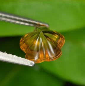 Citrino naranja natural de 1,24 ct, corte flor, transparente