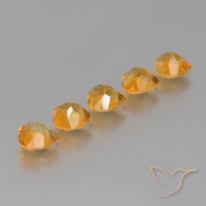 Gemas de Citrino Dorado naranja intenso natural de 5.26 ct, Forma de corazón, VS