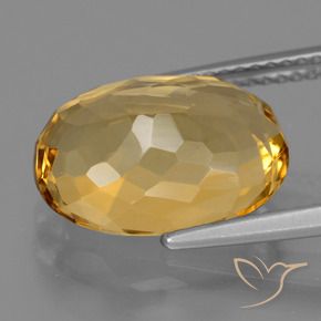 Citrino Dorado-naranja medio natural de 5.77 ct, Ovalada, VVS