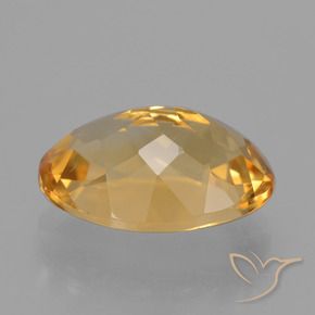 Citrino Dorado claro medio natural de 4.43 ct, Ovalada, VVS-VS