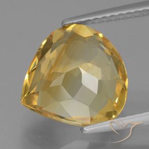 Citrino Naranja dorado natural de 4.08 ct, En forma de pera, VVS