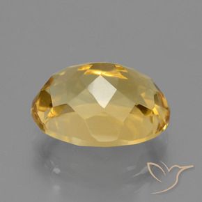 Citrino Dorado claro natural de 3.62 ct, Ovalada, VVS