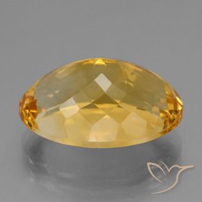 Citrino Dorado oscuro medio natural de 15.05 ct, Ovalada, VVS-VS