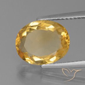 Citrino Dorado medio natural de 3.12 ct, Ovalada, VVS